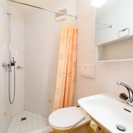 Apartament Apartment Mont-Tana